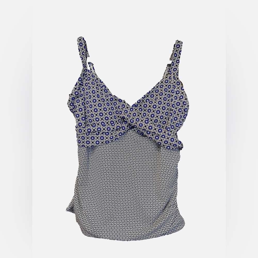 Lands' End Black and Navy Underwire Wrap Tankini Swim Top
NWT